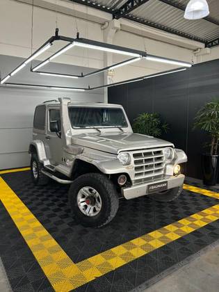 TROLLER T4 2.8 TETO DE LONA 12V TURBO INTERCOOLER DIESEL 2P MANUAL